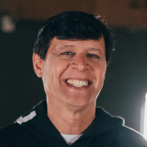 Ale Gomez